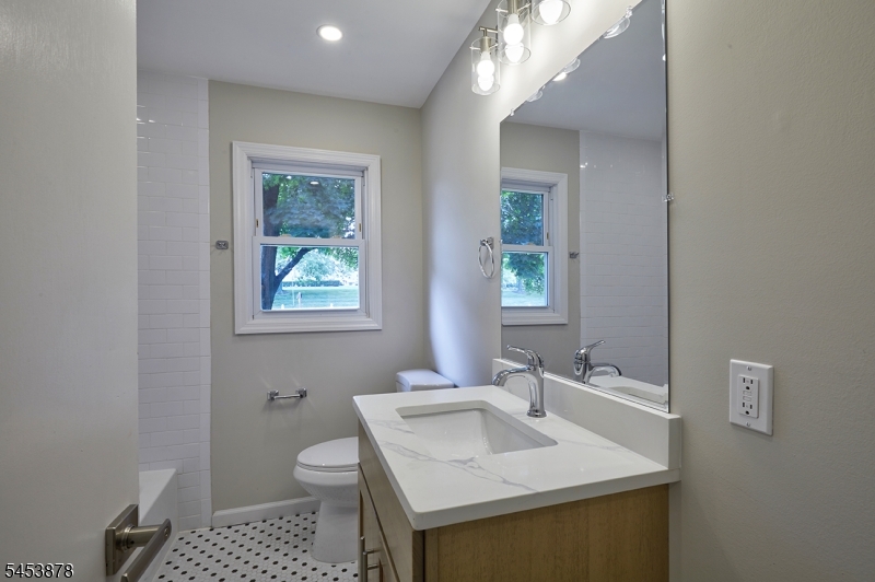 469 State Route 28 Property Photo 10