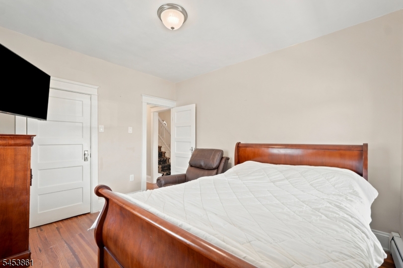 565 Grace Ave Property Photo 29