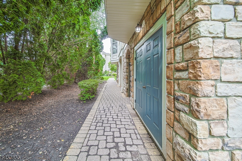 604 Turlington Ct 234 Property Photo 3