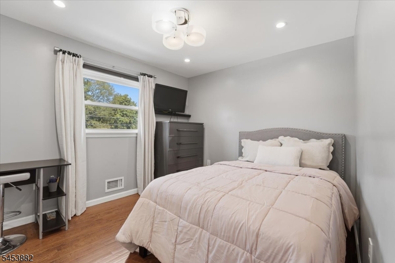 5350 Orchard St Property Photo 18