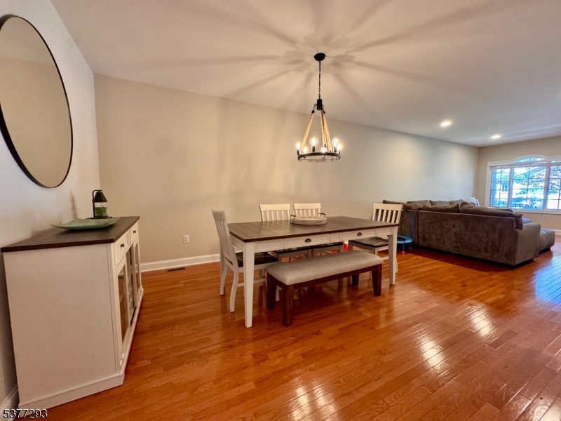 67 Mara Blvd Property Photo 4