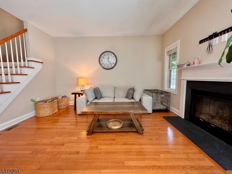 67 Mara Blvd Property Photo 8