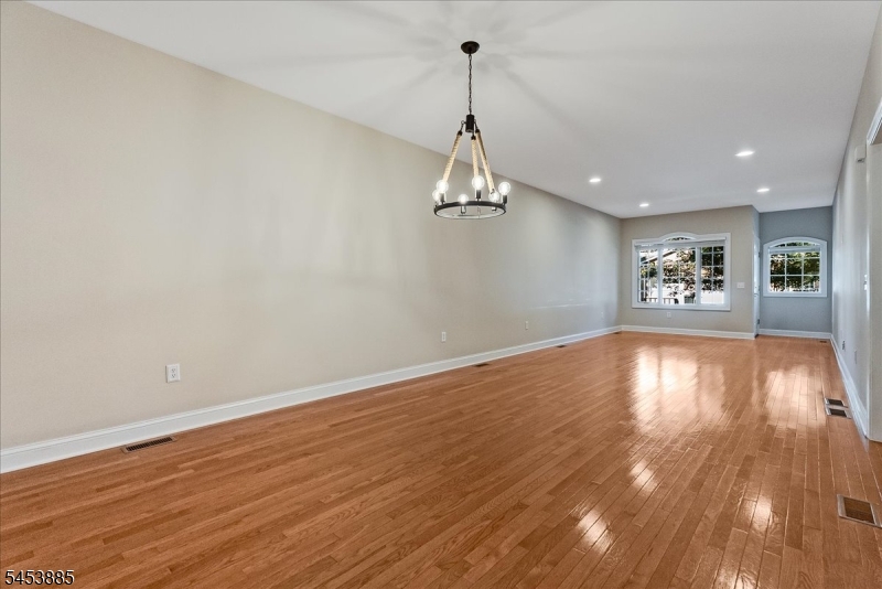 67 Mara Blvd Property Photo 12