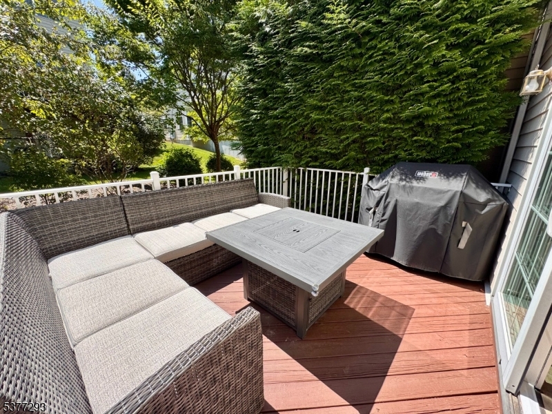 67 Mara Blvd Property Photo 16