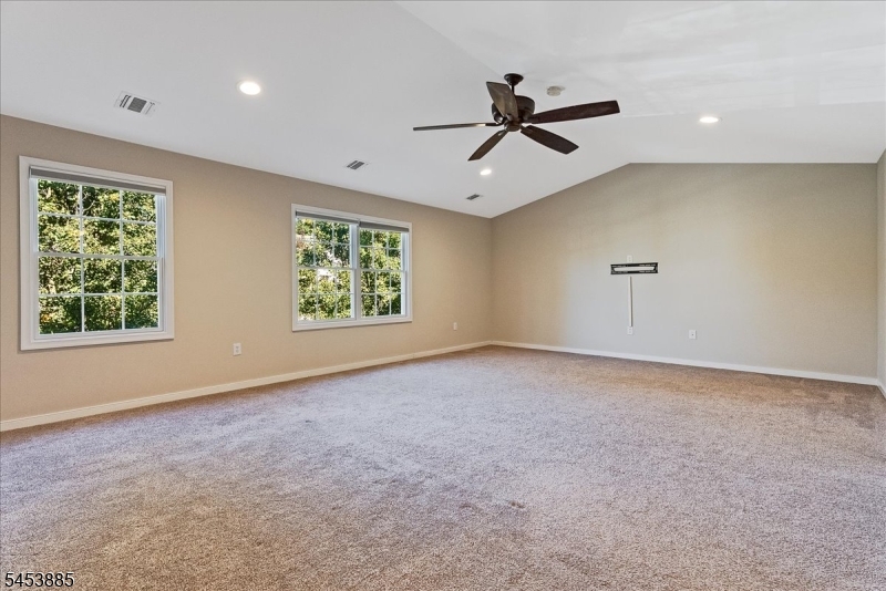 67 Mara Blvd Property Photo 24