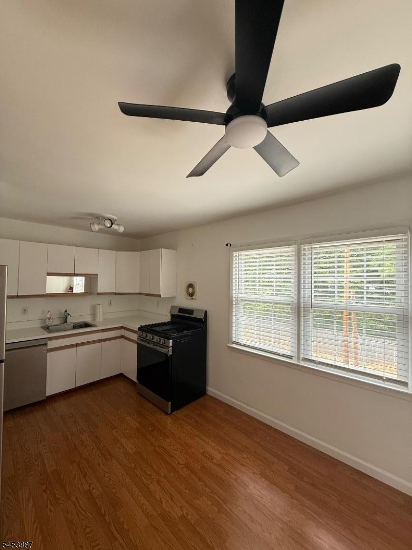 307 Pitney Pl 307 Property Photo 5