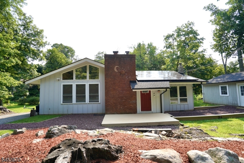 5 Woodlawn Dr Property Photo 3