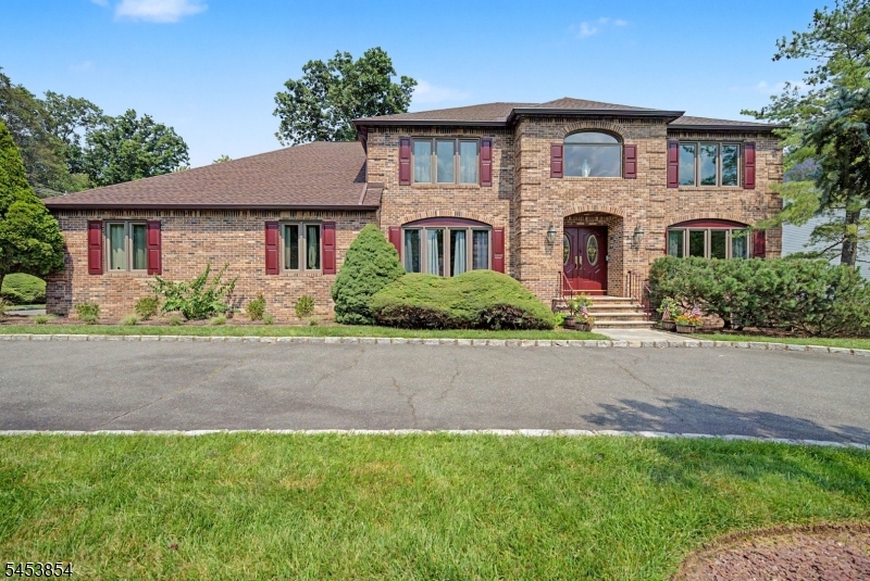 2 Birchwood Ct Property Photo 1