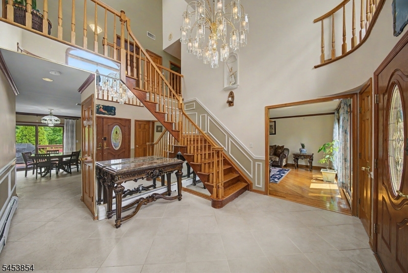 2 Birchwood Ct Property Photo 5