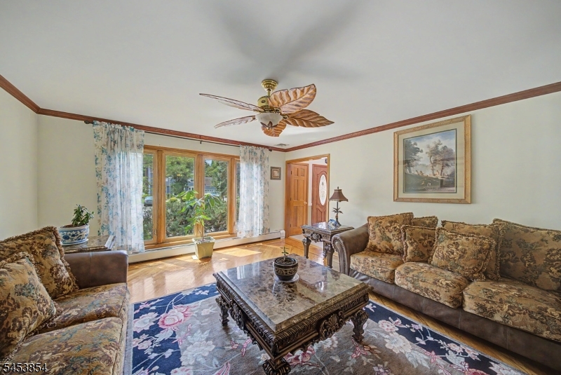 2 Birchwood Ct Property Photo 8