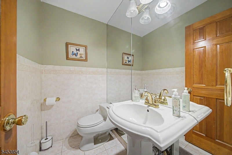 2 Birchwood Ct Property Photo 11
