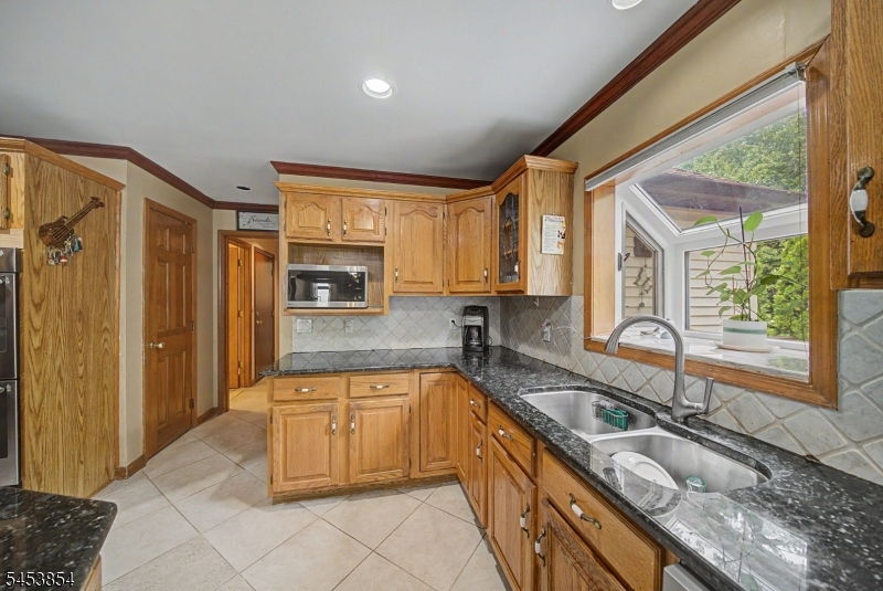 2 Birchwood Ct Property Photo 17