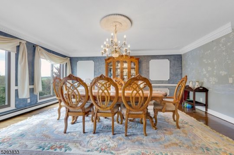 60 Ivy Pl Property Photo 11