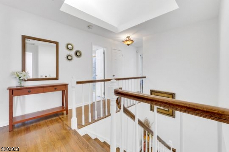 60 Ivy Pl Property Photo 39