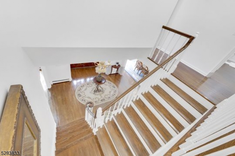 60 Ivy Pl Property Photo 40