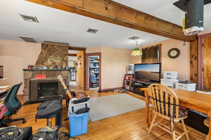 Nakomis Path Property Photo 4