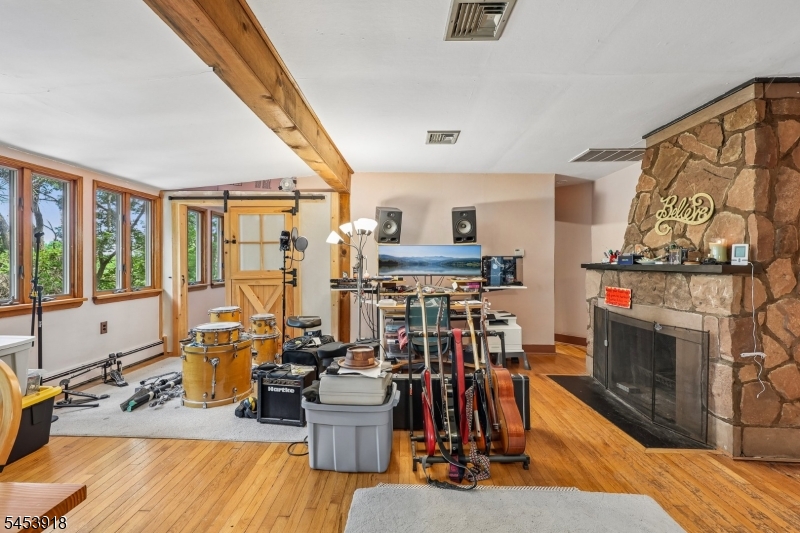 Nakomis Path Property Photo 5