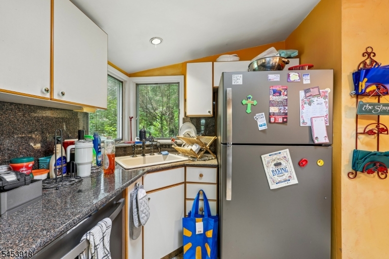 Nakomis Path Property Photo 7