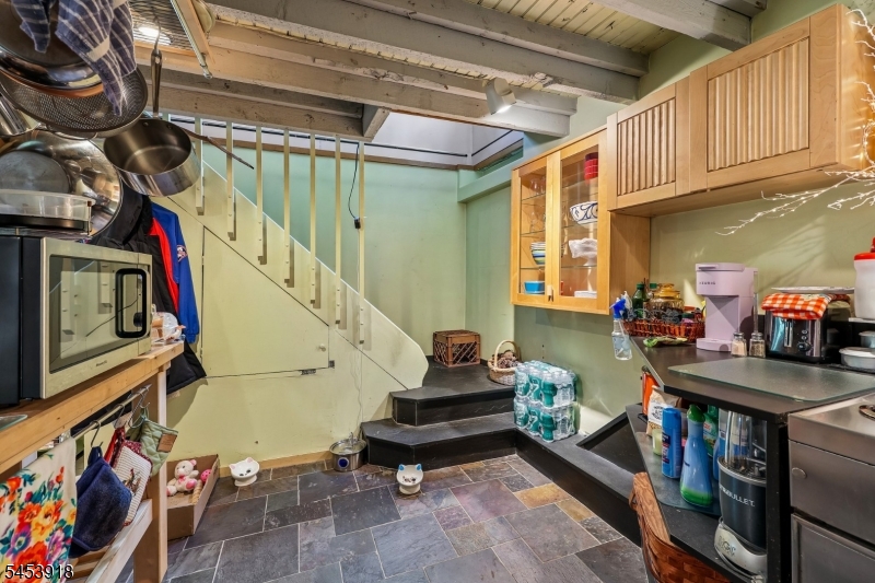 Nakomis Path Property Photo 16
