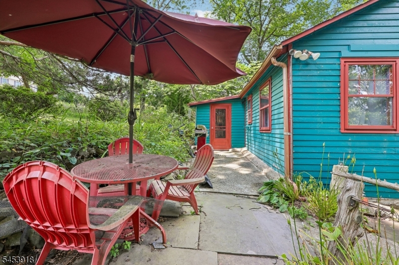 Nakomis Path Property Photo 29