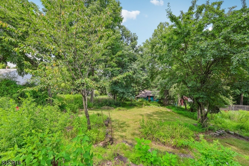 Nakomis Path Property Photo 37