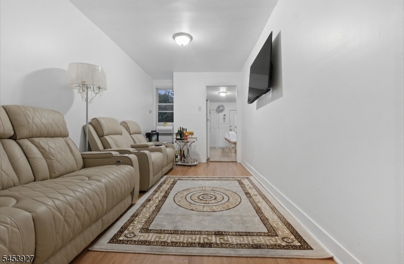 112 Garside St Property Photo 24
