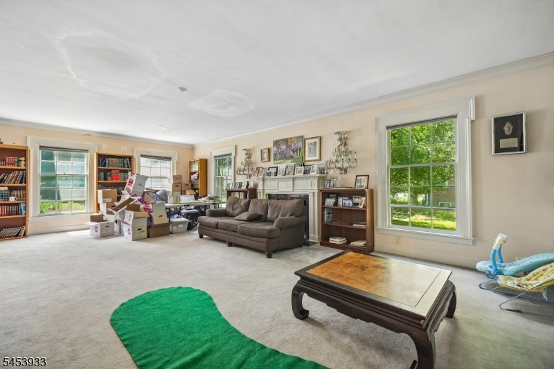 231 Exeter Way Property Photo 17