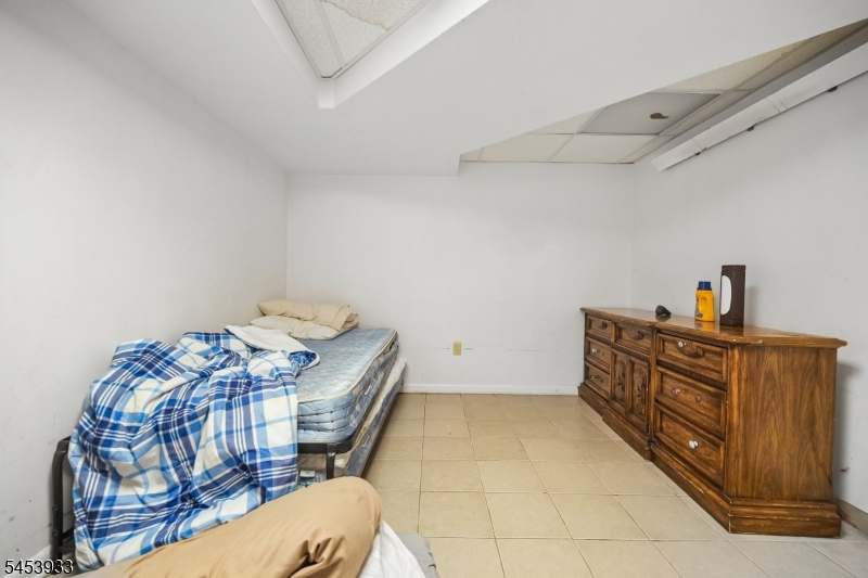 231 Exeter Way Property Photo 23