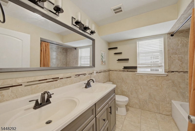 149 Bellair Pl Property Photo 16