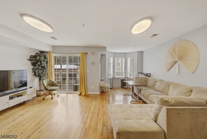 149 Bellair Pl Property Photo 18