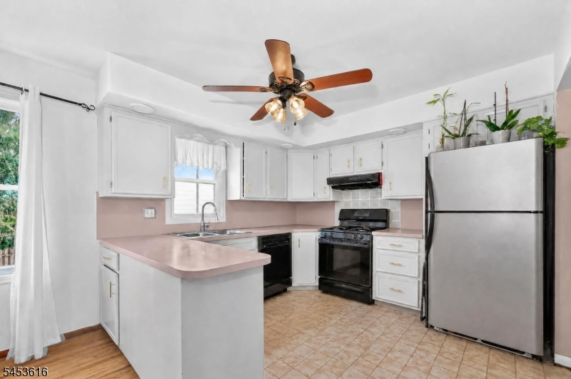 360 Congress St Property Photo 5