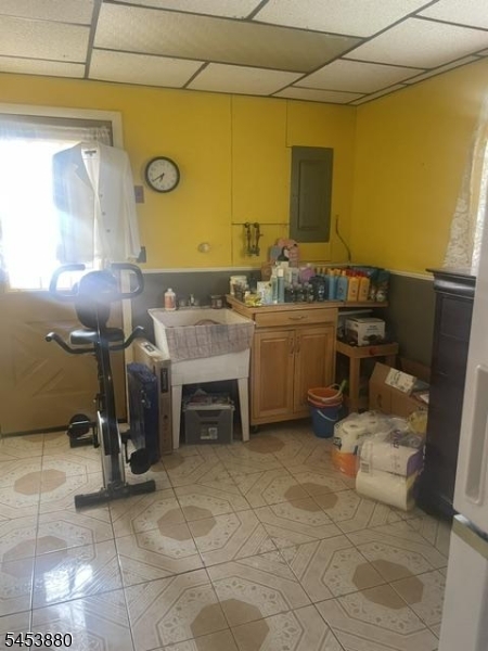 84 E Laurel St Property Photo 14