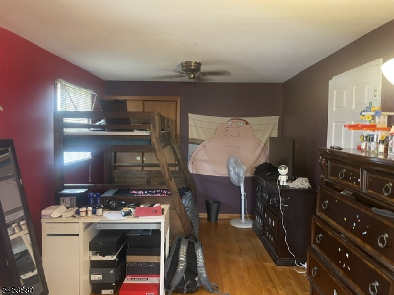 84 E Laurel St Property Photo 18