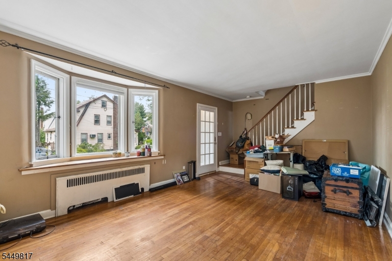 2 Elsman Ter Property Photo 4