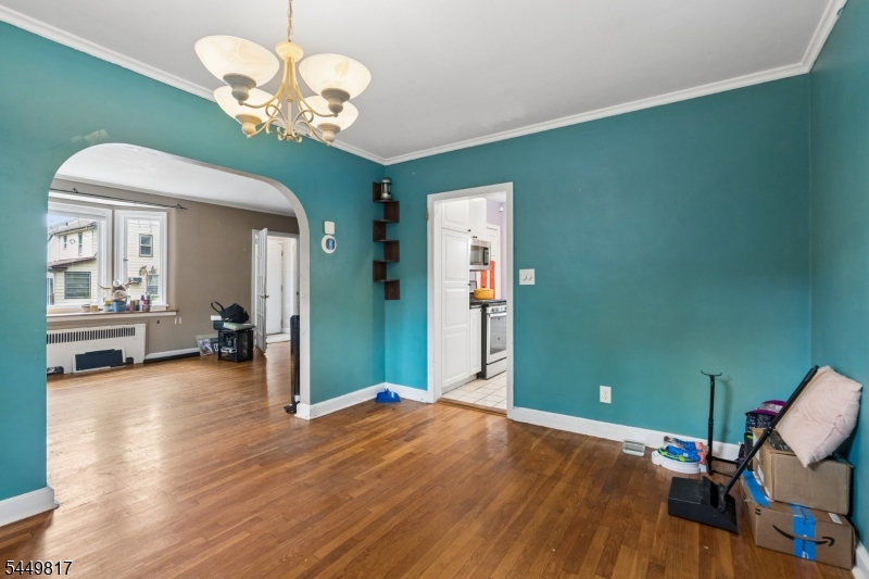 2 Elsman Ter Property Photo 9