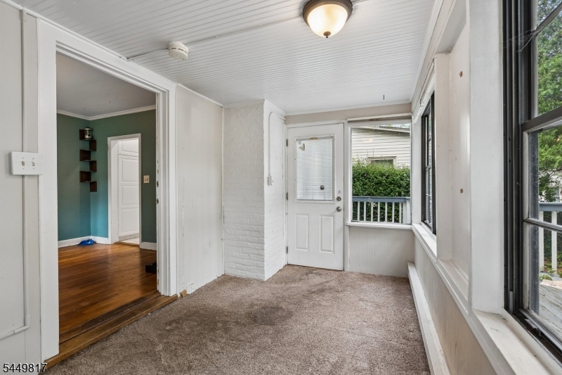 2 Elsman Ter Property Photo 15