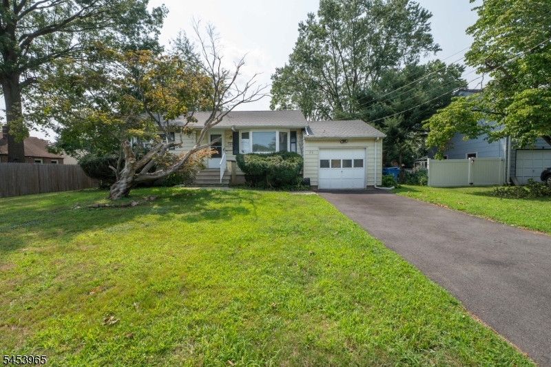 23 C St Property Photo 2