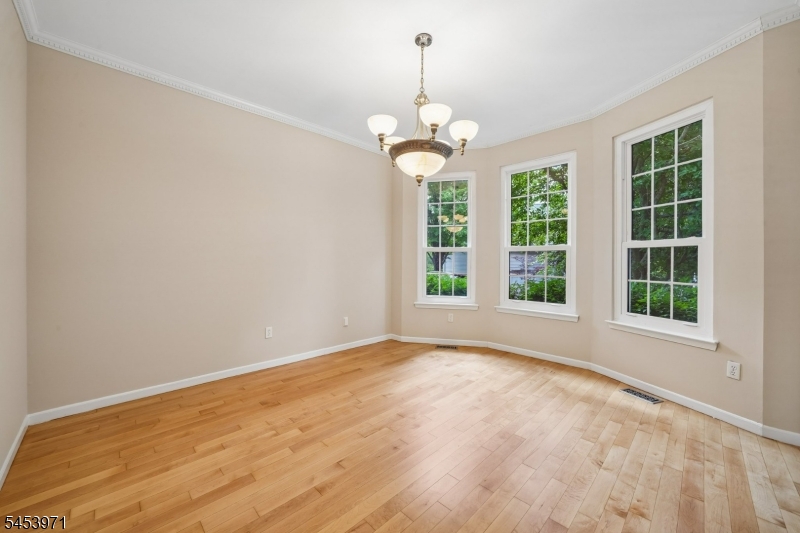 4 Revere Dr Property Photo 10