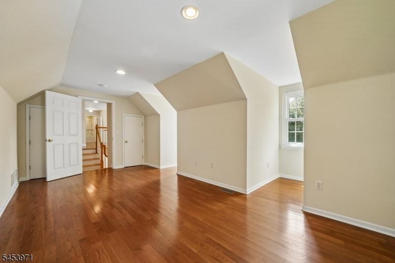 4 Revere Dr Property Photo 22