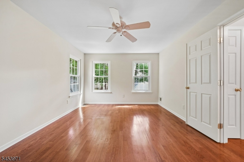4 Revere Dr Property Photo 28