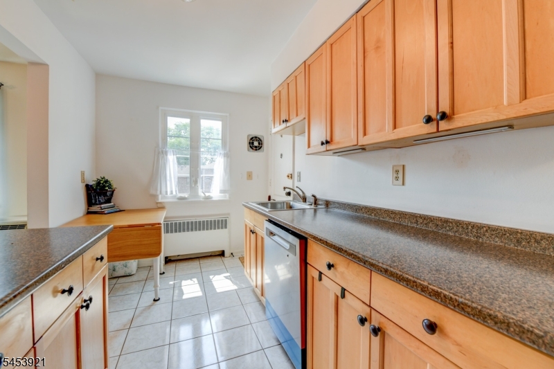 51 Troy Drive Property Photo 6