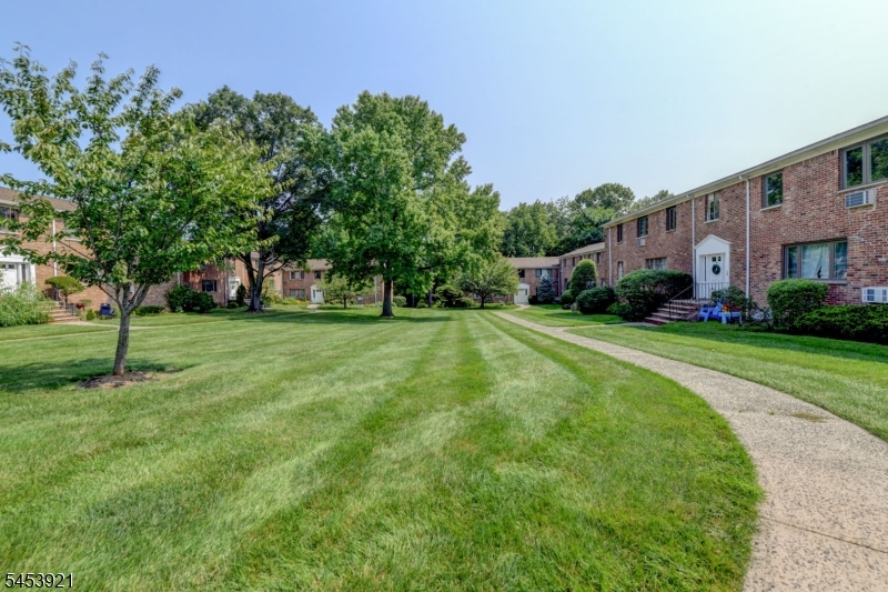 51 Troy Drive Property Photo 19