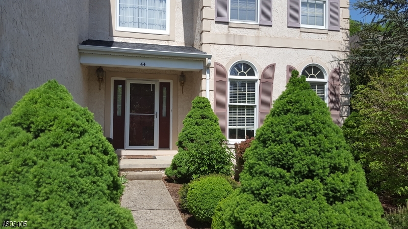 64 Ramapo Drive Property Photo 2