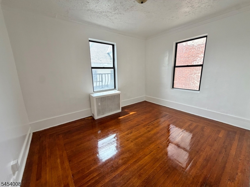 94 S Munn Ave 43 Property Photo 5