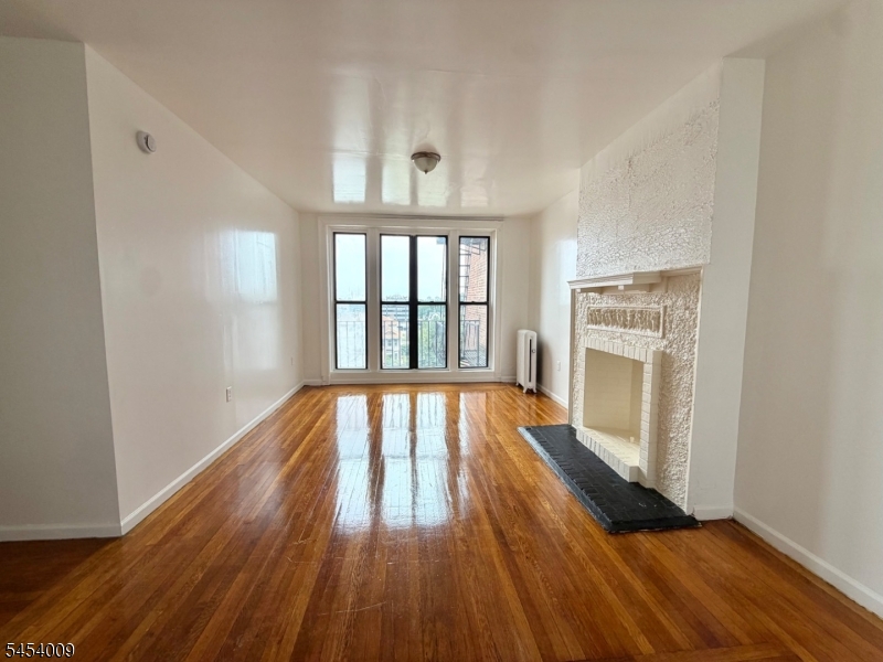 94 S Munn Ave 47 Property Photo 1