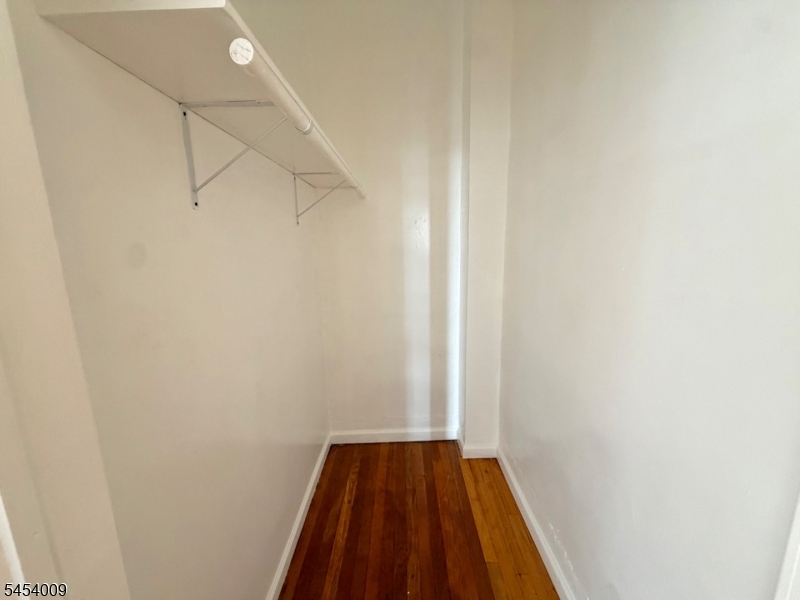 94 S Munn Ave 47 Property Photo 6