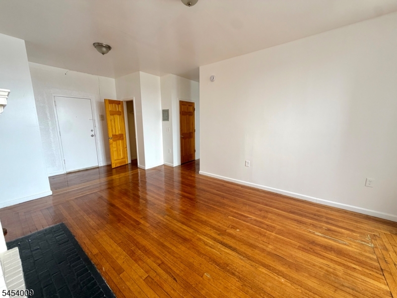 94 S Munn Ave 47 Property Photo 7