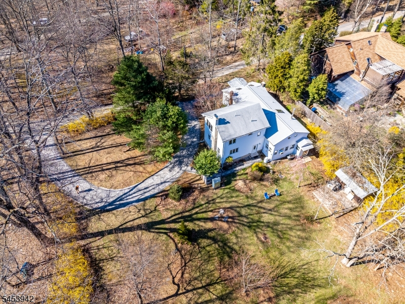 16 Skytop Rd Property Photo 39