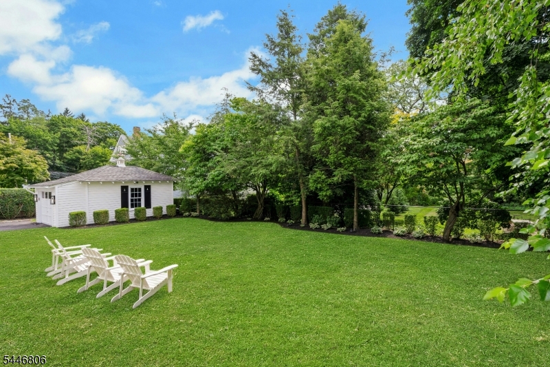 35 Hamilton Rd Property Photo 6