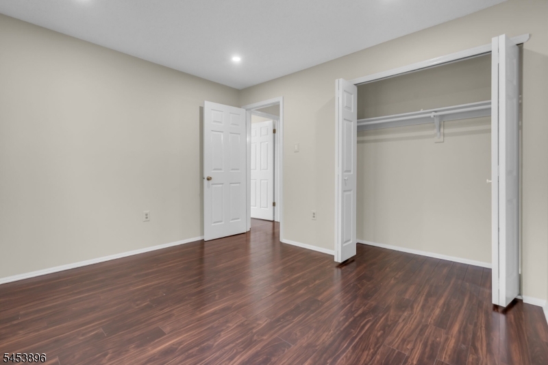 10 Brighton Way Property Photo 19
